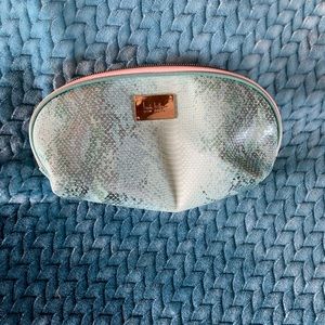 Nicole Miller Cosmetics Bag